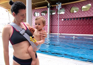 baby carrier for pool